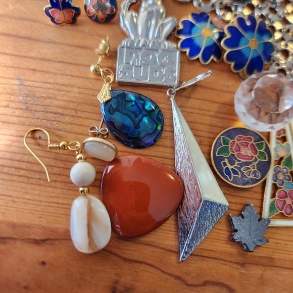 Vintage Jewelry Vintage Modern Lot Craft Broken Repair Costume Jewelry Enamel Junk Earrings